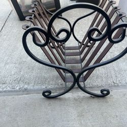 Magazine Rack/blanket Holder 