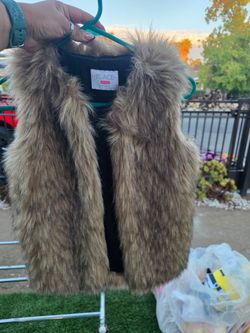 Fur vest size 7/8