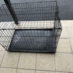 Large Pet/Dog Crate with Tray