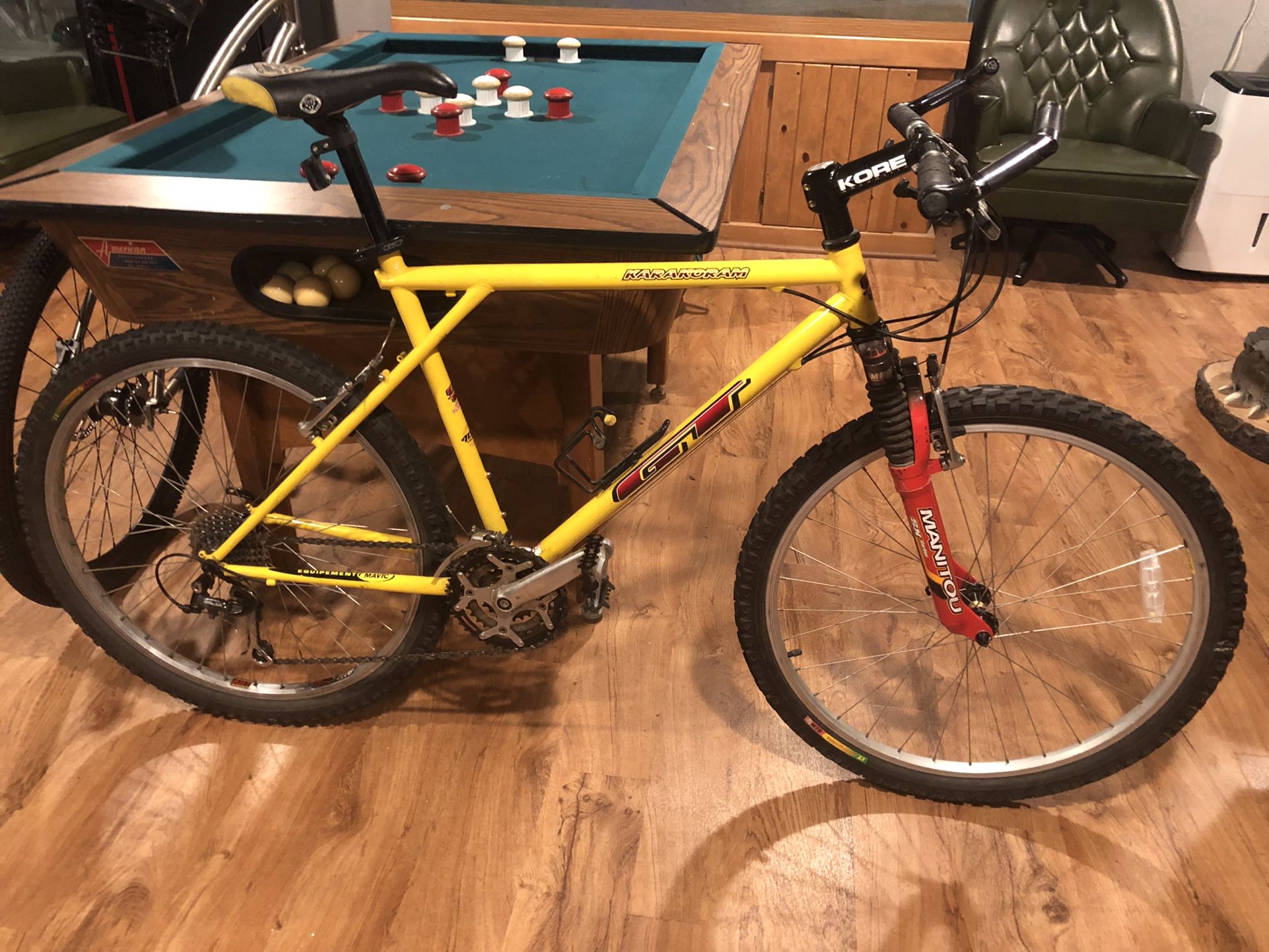 GT Karakoram 4130 CroMo Steal Mt Bike Large 26er