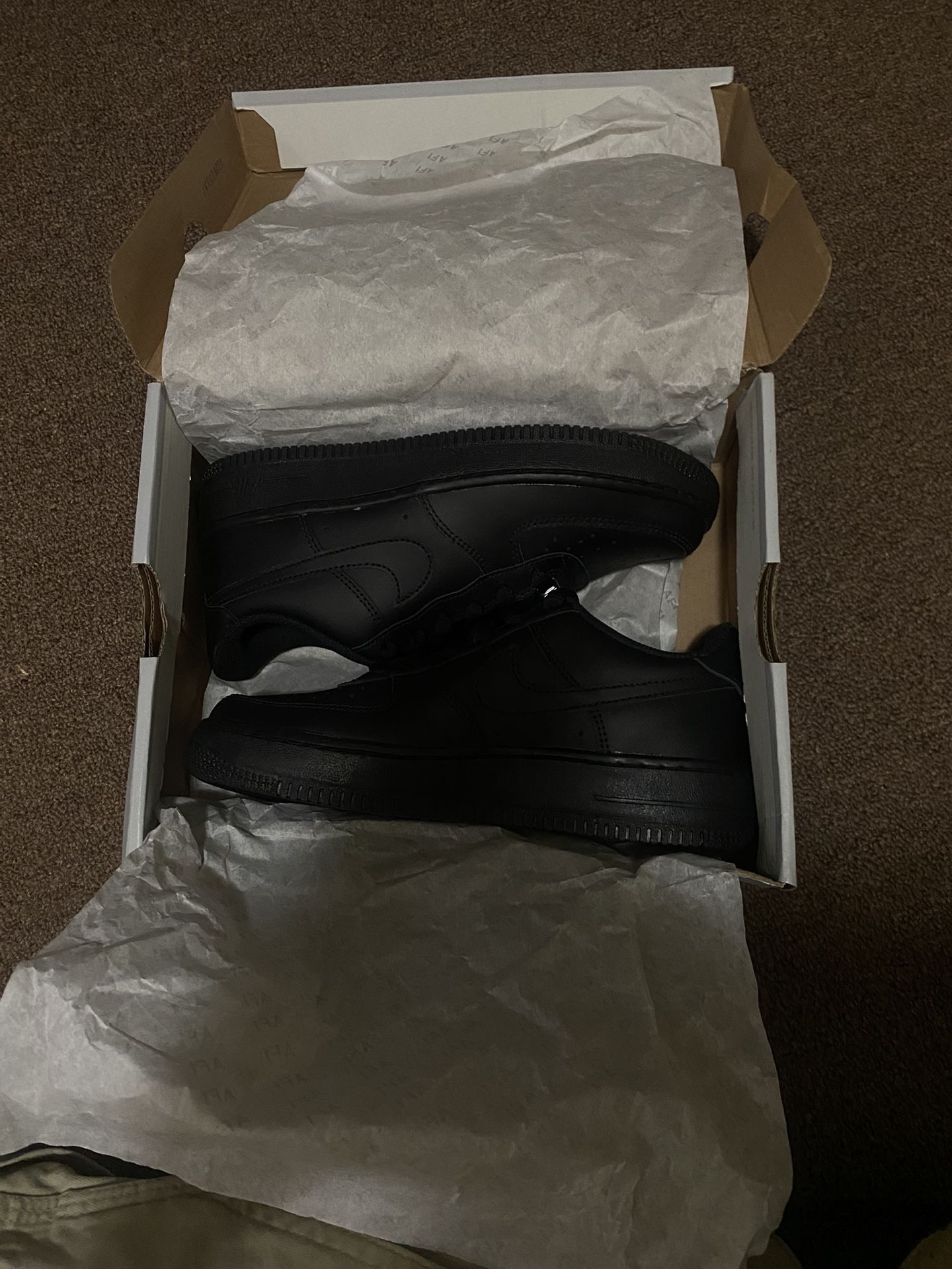 Nike AirForce 1 LE Black