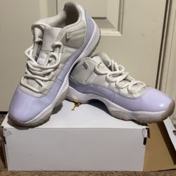 Jordan 11 Low Violets