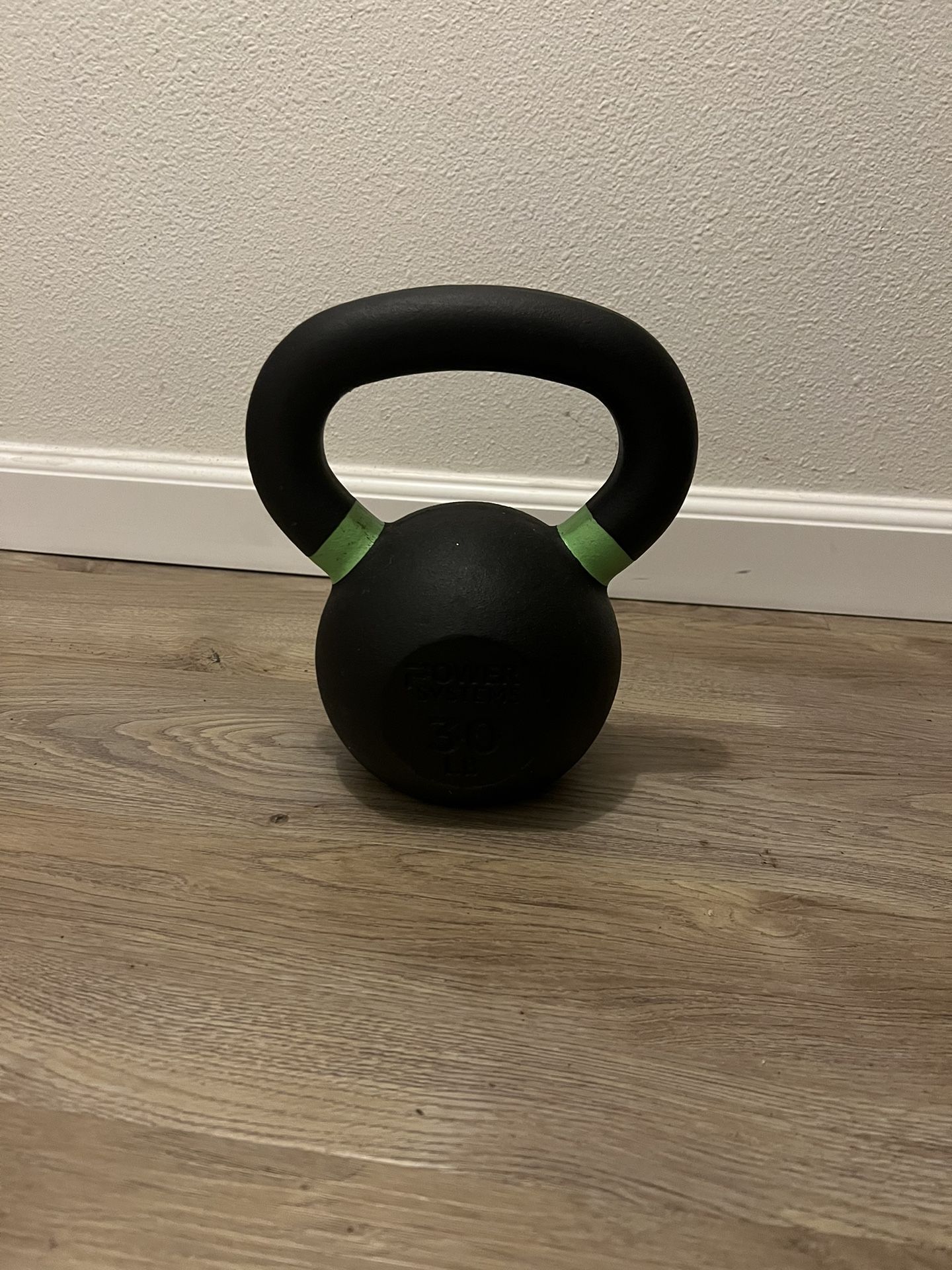 30lb Kettlebell for Sale in Bellevue, WA OfferUp