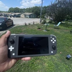 Nintendo Switch Lite 