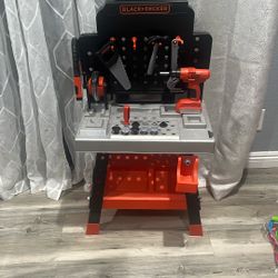 Black & Decker  Kids Construction Bench 