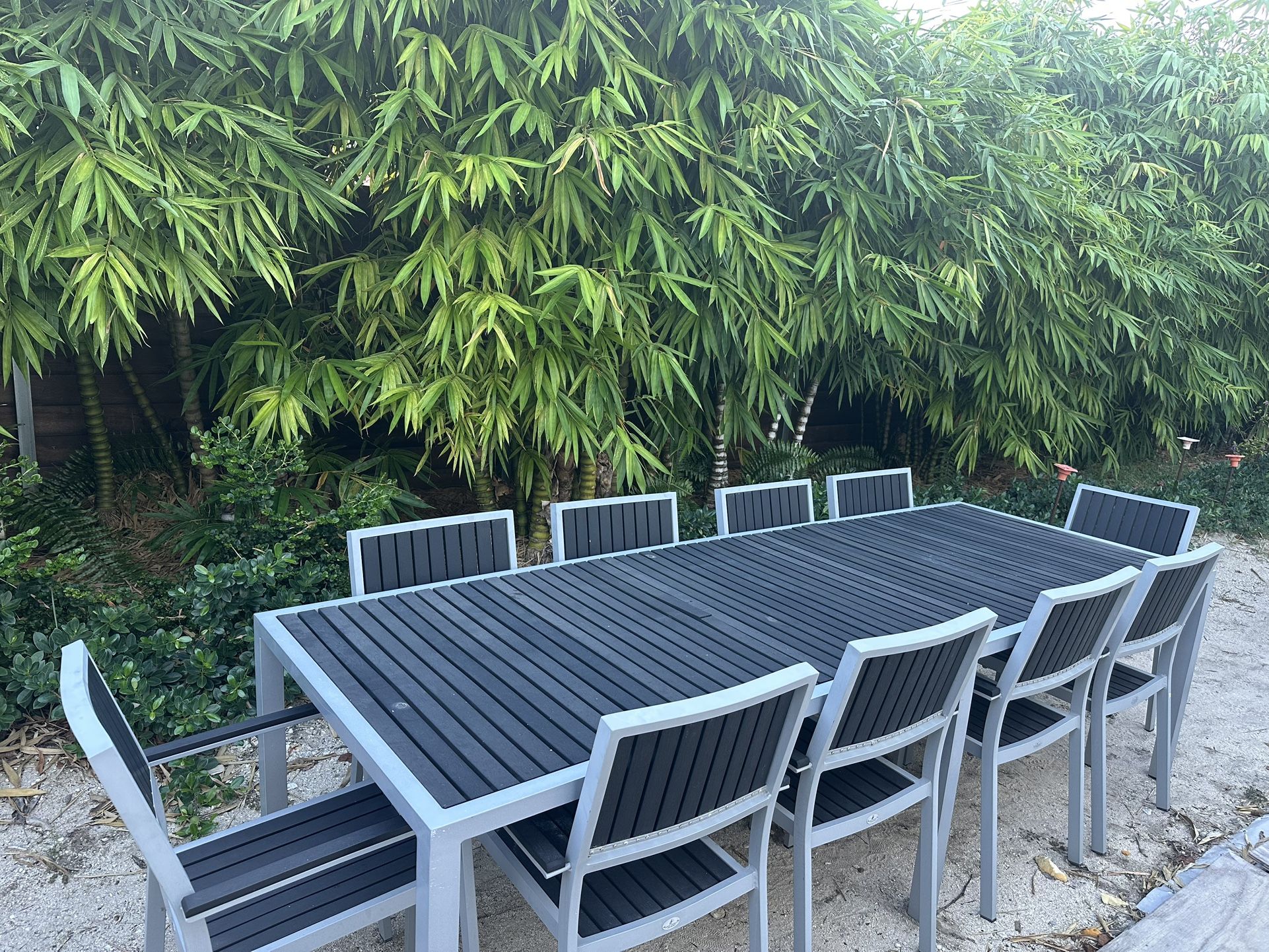 Outdoor Dining Table $550 Seating For 10
