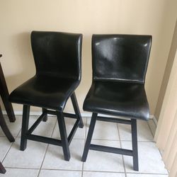 Bar Stools / Chairs