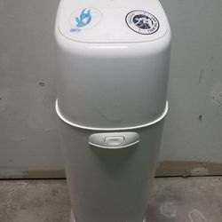 Diaper Genie 