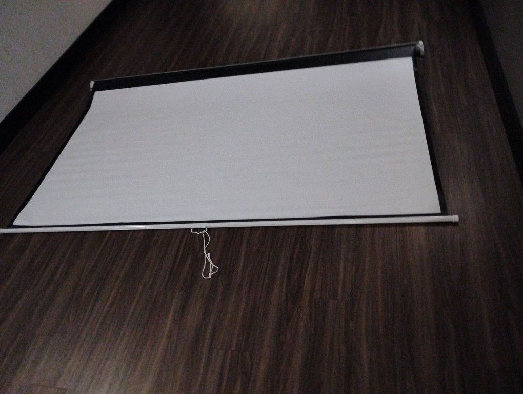 Manual Projector Screen Pull Down HD Movie Screen Size: 85''x47''
