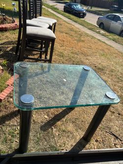 Glass coffee table $20