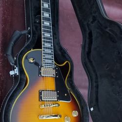 LP Custom Guitar