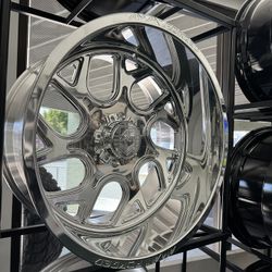 22” Forged Chrome Wheels For Sale At Special 🔥 Finance Now With No Interest Rates 💯 Call Or Dm ☎️5️⃣1️⃣0️⃣➖2️⃣3️⃣5️⃣➖2️⃣2️⃣0️⃣0️⃣☎️