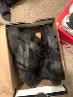 Kids Nike huaraches 3y