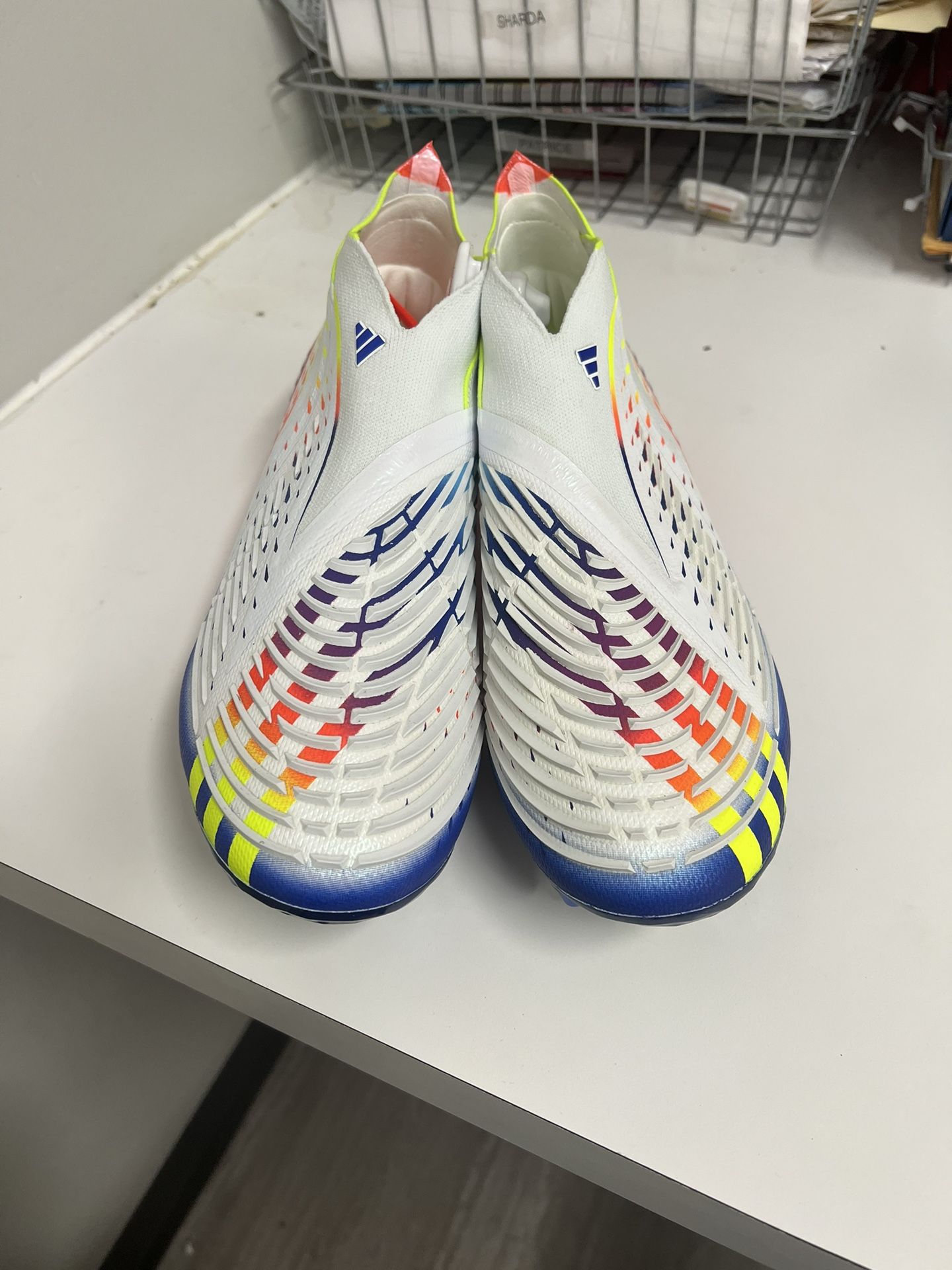 adidas Predator Edge+ FG Low Al Rihla Pack White Size 9.5