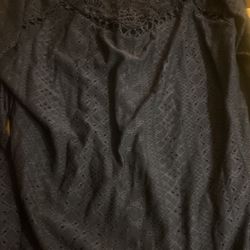 Black Long Sleeves Size Large