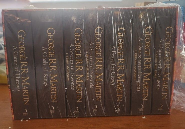 A Song Of Ice & Fire (7 Books Set)