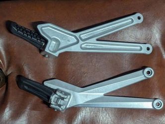 KTM 690 Enduro OEM Stock Parts Seat Passenger Foot Pegs Mirrors