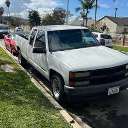 1999 Chevy GMC  Modelo 2500 