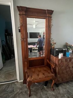 Mirror chair