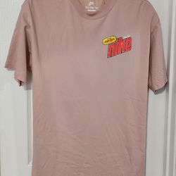Nike Salmon Color Tshirt Size Small