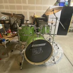 Drum Set