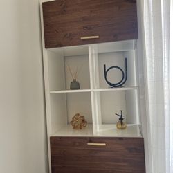 Shelf Unit/8 Cubes