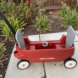 Radio Flyer Pathfinder Wagon, Base Red, Great Condition 