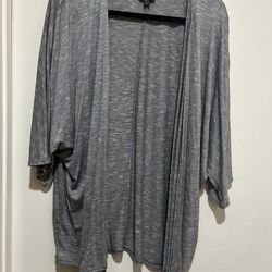 Woman’s Cardigan 