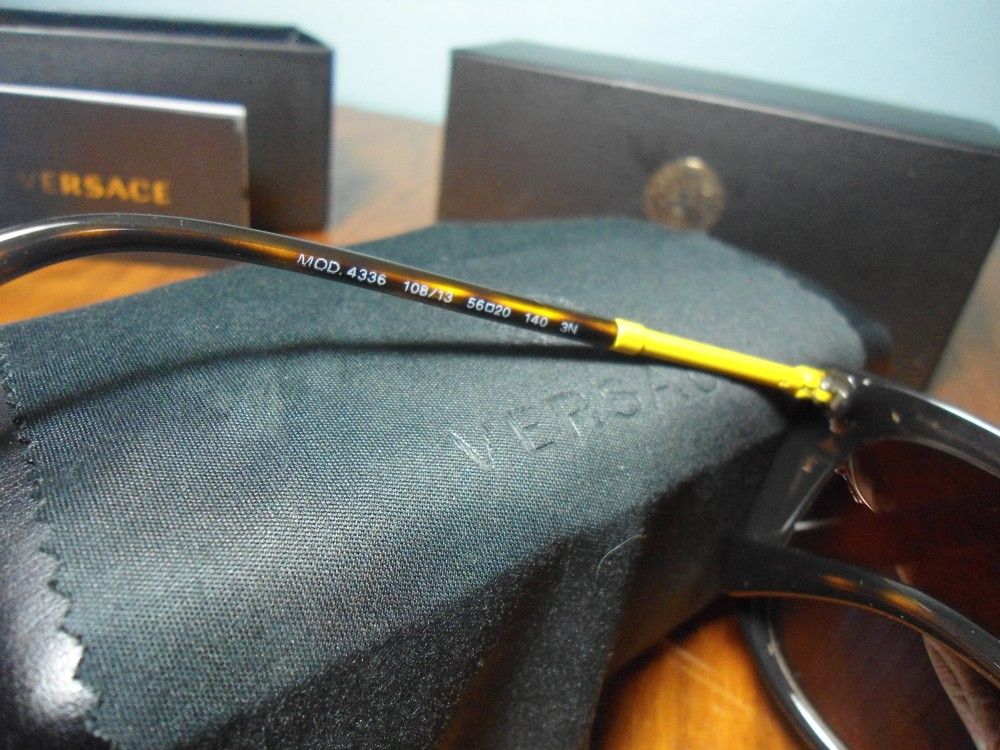 Versace sunglasses Mod. 4336 with case Versace MOD 4336 Sunglasses With Box, Case for Sale in Los  main image 4