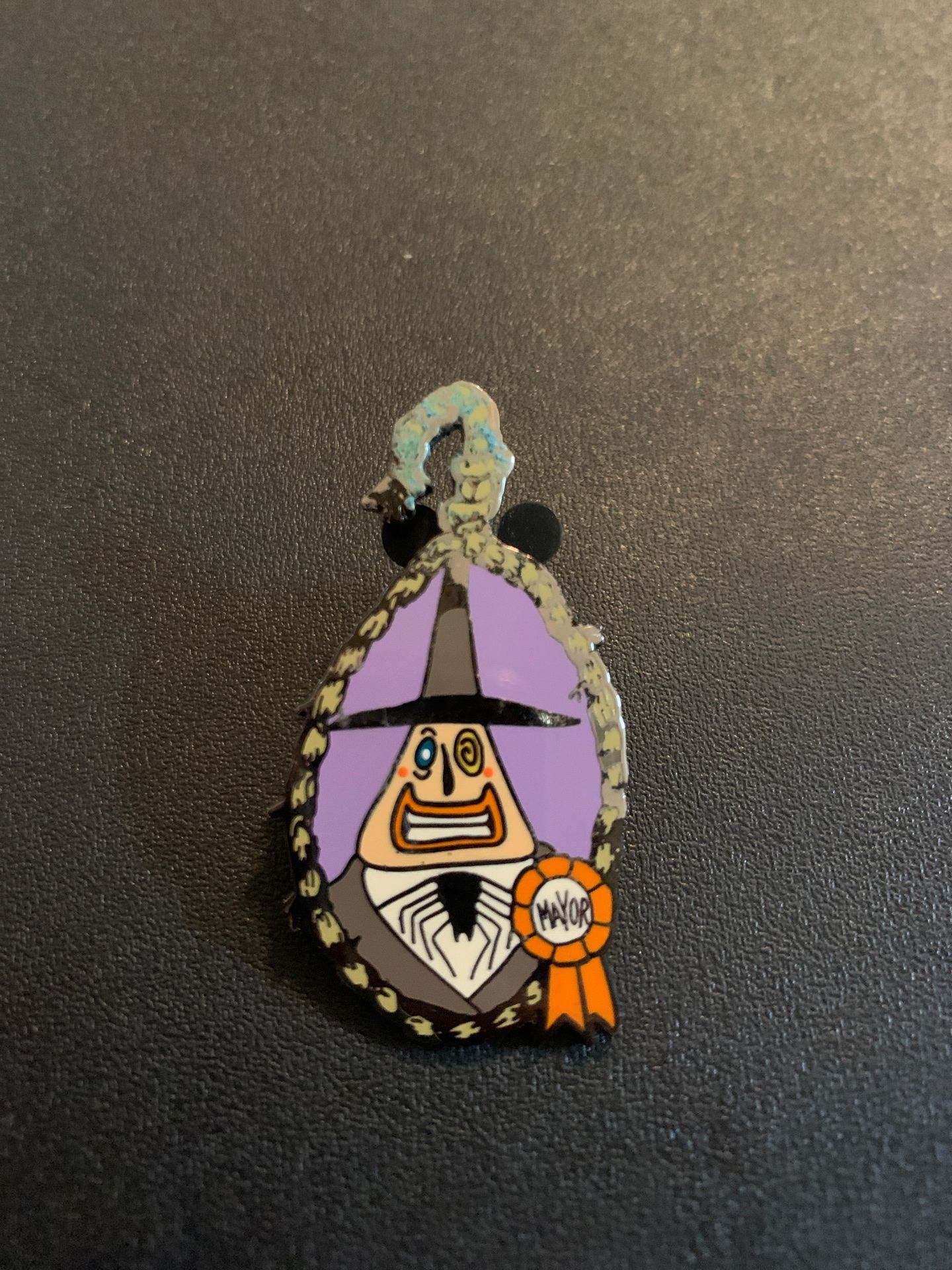 Official Disney Trading Pin The Nightmare Before Christmas Mayor Old 2002