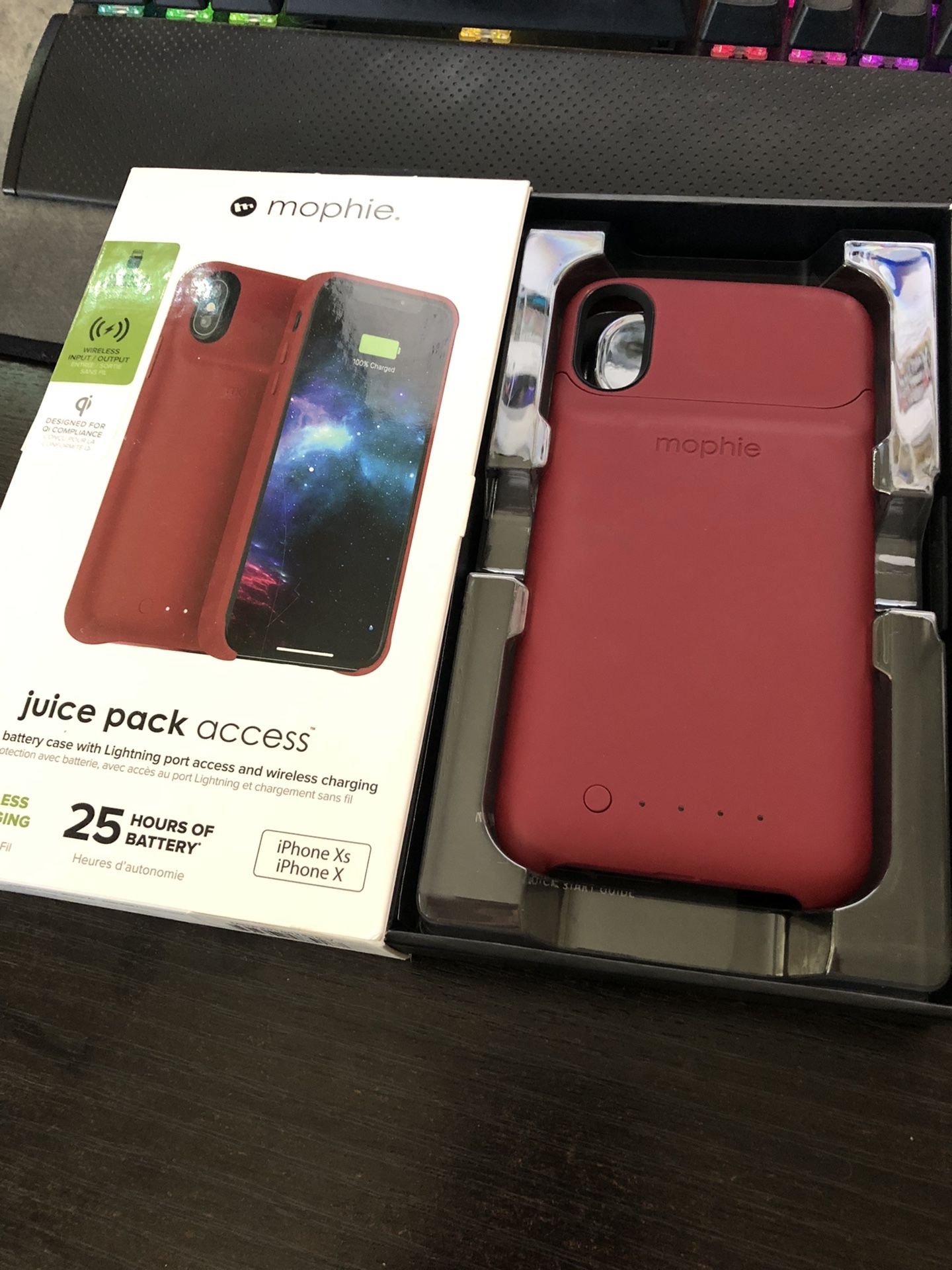 NEW mophie juice pack iPhone X / Xs 