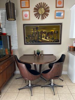 1960s MCM Chromcraft wood grain laminate table and chairs