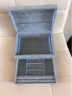 Birks Gray/Blue Velvet Jewelry Box Organizer w/ Ring & Earring Storage