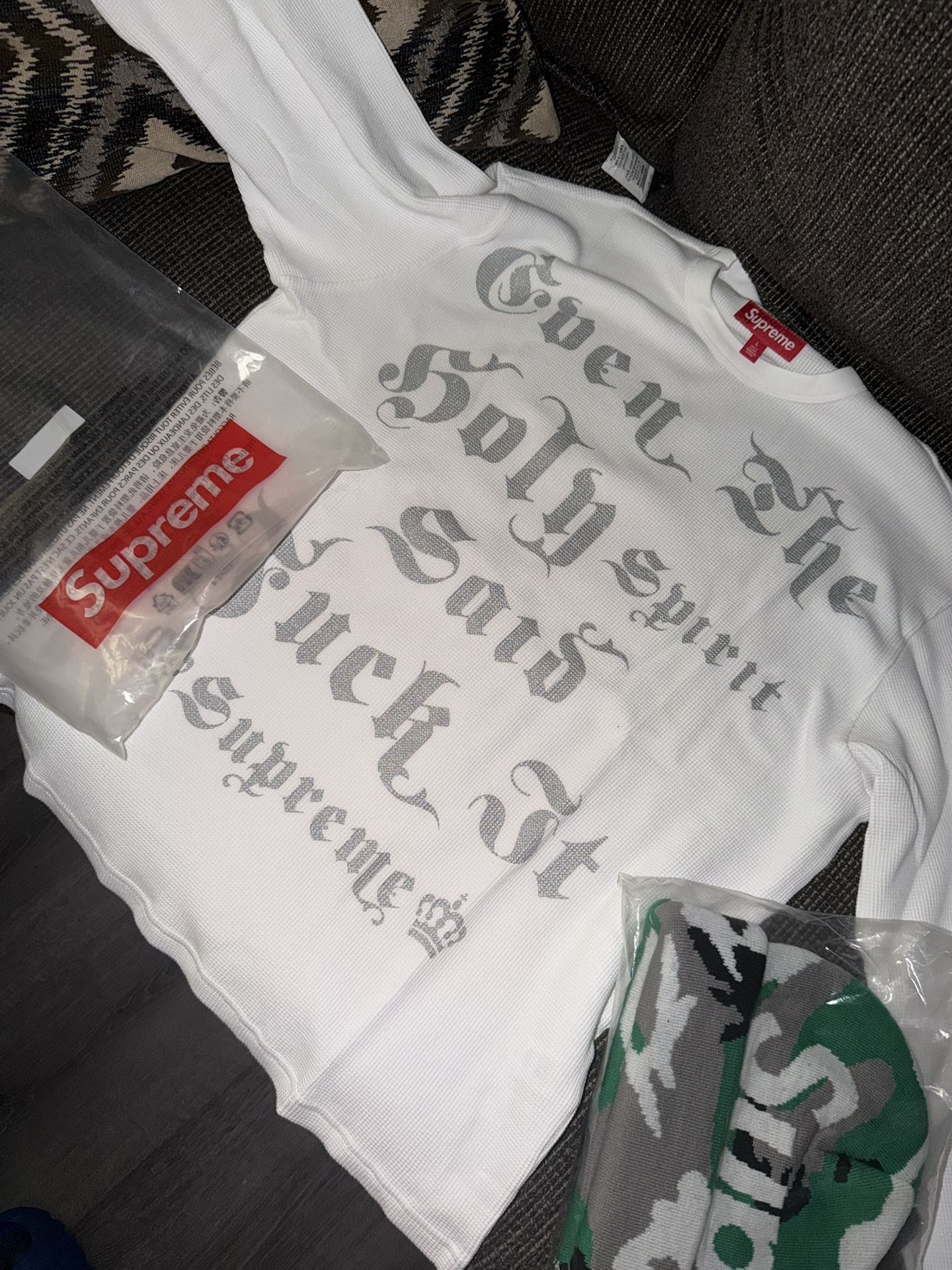 SUPREME ANGEL THERMAL Size Large