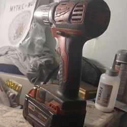 Milwaukee  m18  1/2 " drill  driver with battery