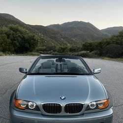 2003 BMW 325Cic