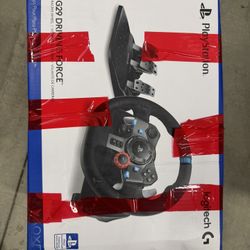 Logitech G29 Driving Force Racing Wheel and Floor Pedals