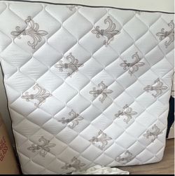 King Stern and Foster Medium Mattress