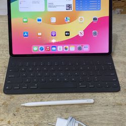 Apple iPad 12.9 5th Gen 1Tb Wi-Fi Cellular With Magic Keyboard 