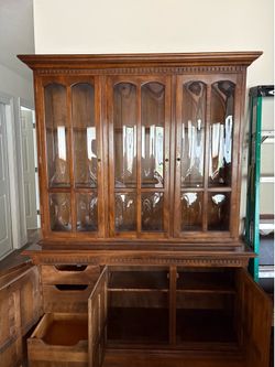 Ethan Allen Hutch/Buffet
