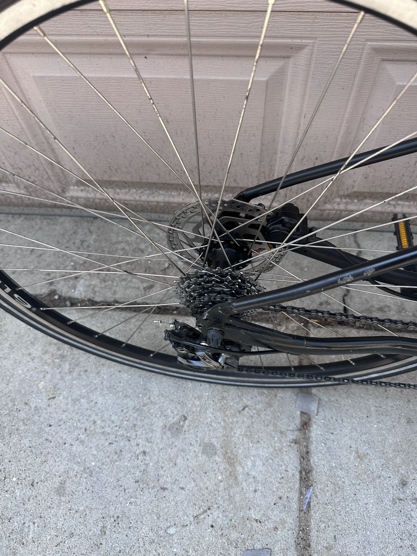 Marin Hybrid City Commuter Bike 700C W Hydraulic Disc Brakes Excellent