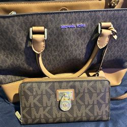 Michael Kors Purse With Matching Wallet