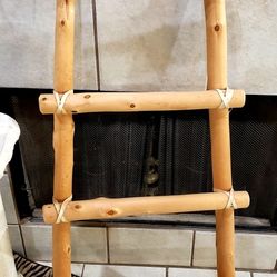 Vintage Thick Heavy Wood Blanket Ladder 2ft x 4ft (specialty from Colorado) 