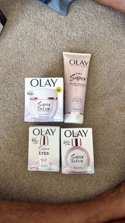 Olay Super Skincare Bundle Set of 4