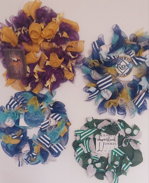 SPORTS WREATHS FOR SALE
