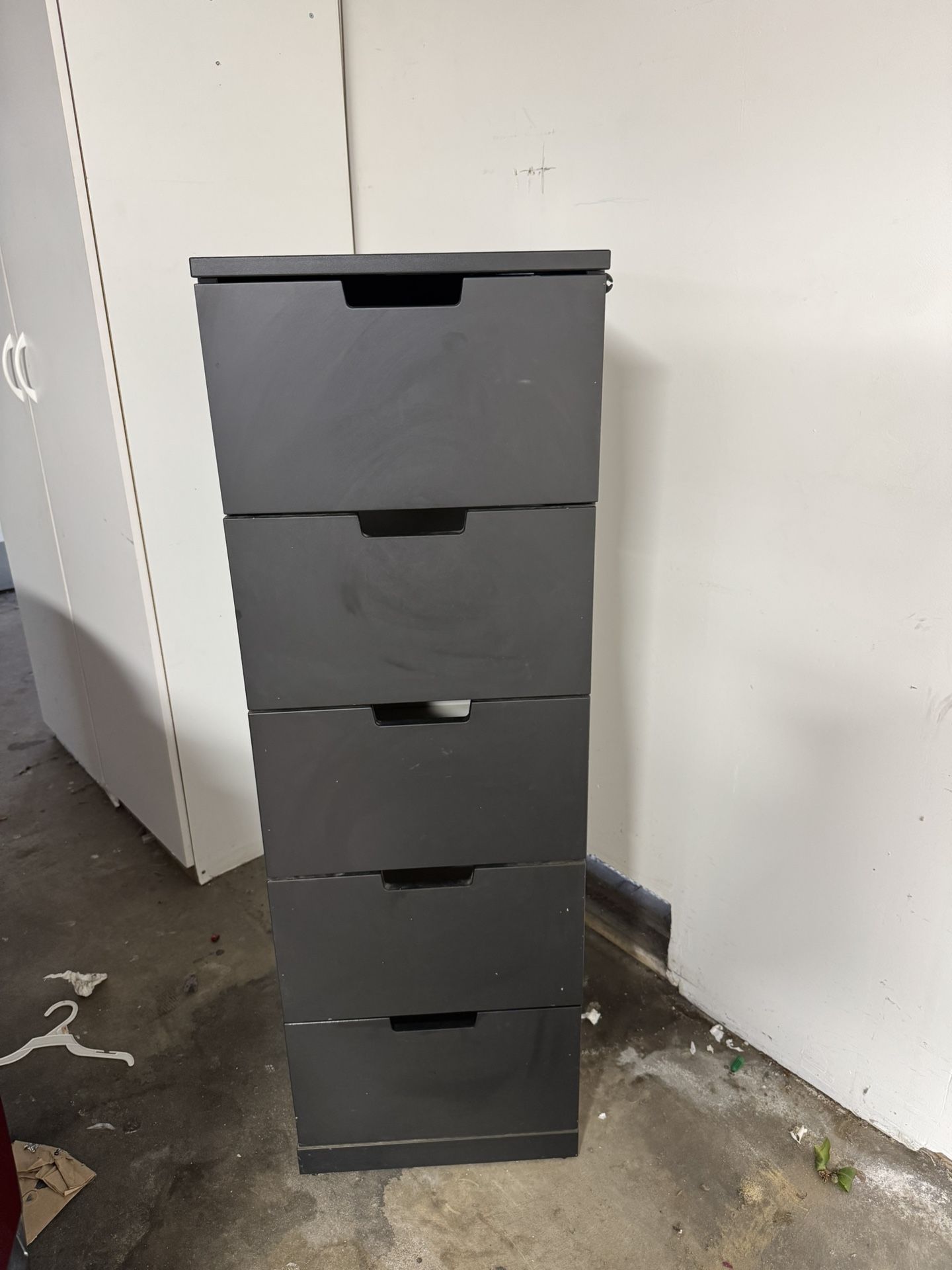 Black 5 Drawer Tall Dresser
