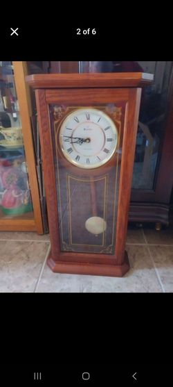 Bulova Oak Wood Pendulum Wall Clock / Cirrus C3375