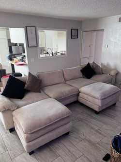 Sectional couch