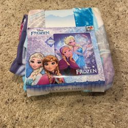 Throw, blanket 