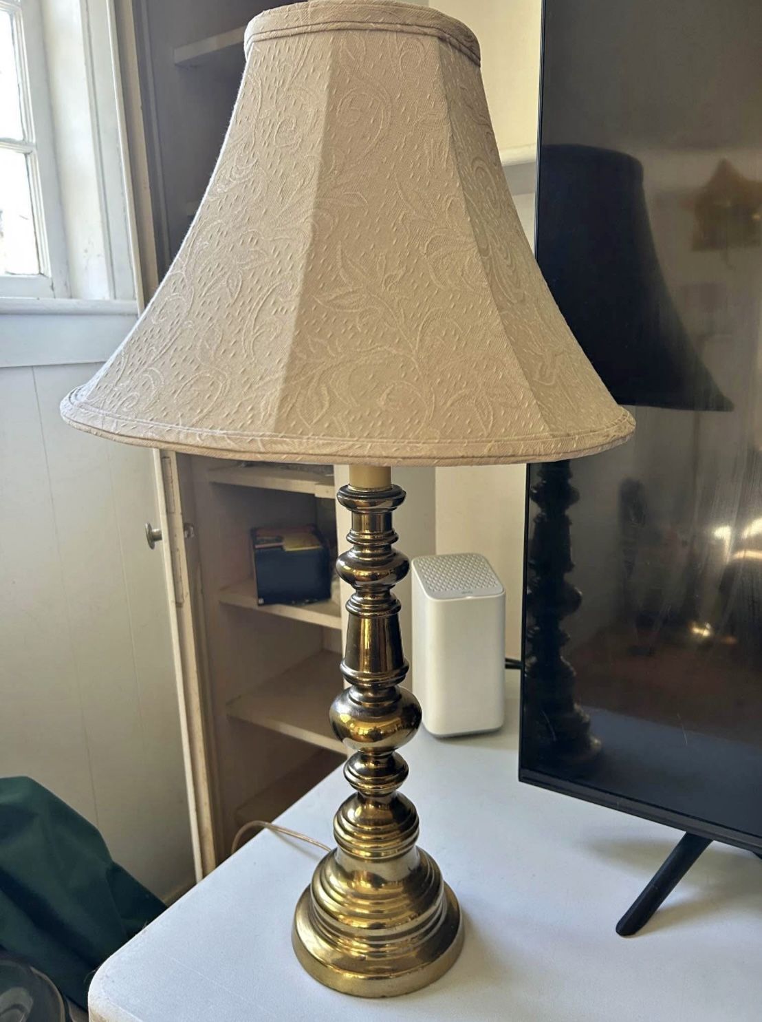 4 brass lamps (two Tall)
